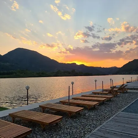 Montekarlo Na Drini Mali Zvornik