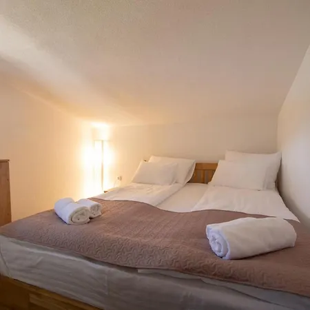 ベッド・アンド・ブレックファスト Montekarlo Na Drini