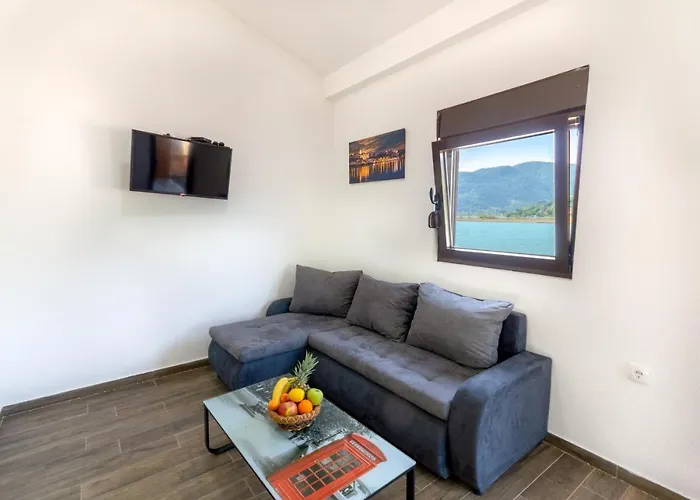 Montekarlo Na Drini Mali Zvornik