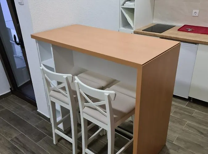 Montekarlo Na Drini לינה וארוחת בוקר