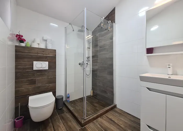 Montekarlo Na Drini לינה וארוחת בוקר Mali Zvornik